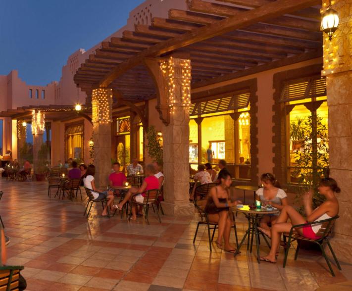 Charmillion Sea Life Resort