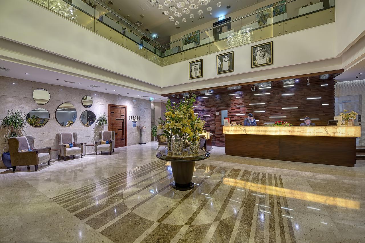 Grandeur Hotel
