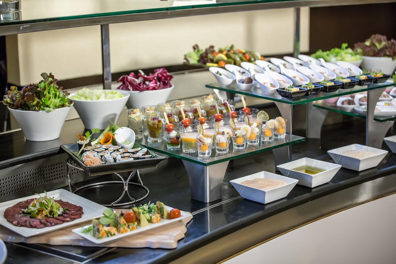 Holiday Inn Bur Dubai - Embassy District