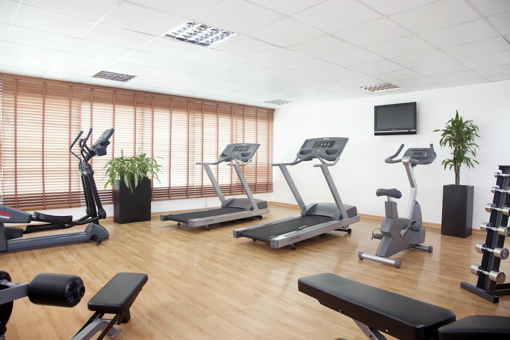 Holiday Inn Express Dubai-Safa Park
