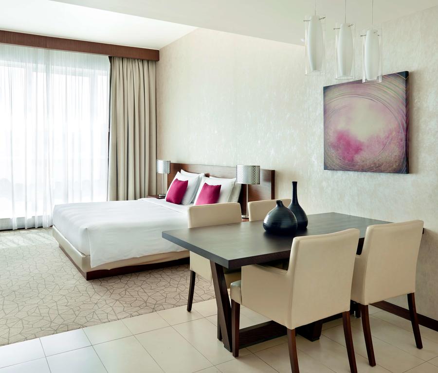 Hyatt Place Dubai Al Rigga