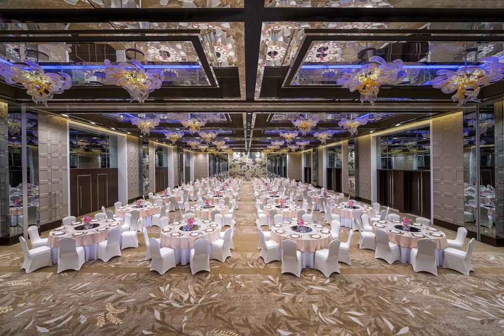 Hyatt Regency Dubai Creek Heights