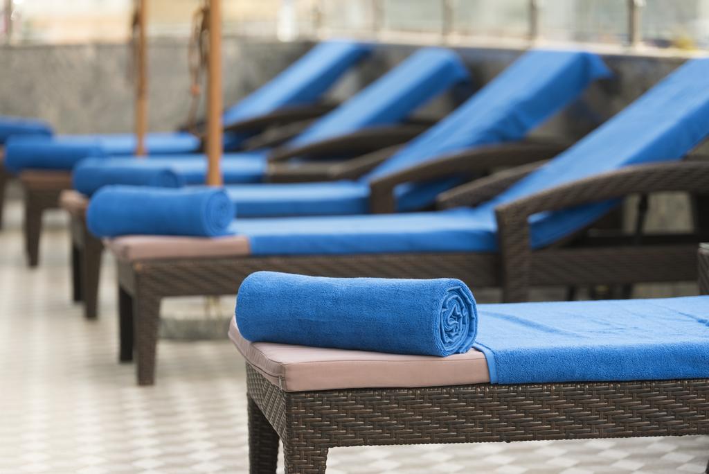 Golden Tulip Suites Dubai