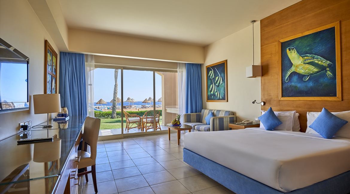 Parrotel Beach Resort