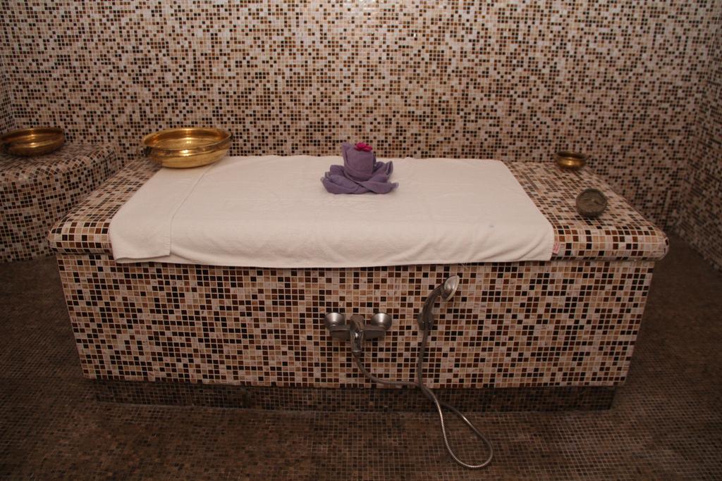 Ramee Rose Hotel