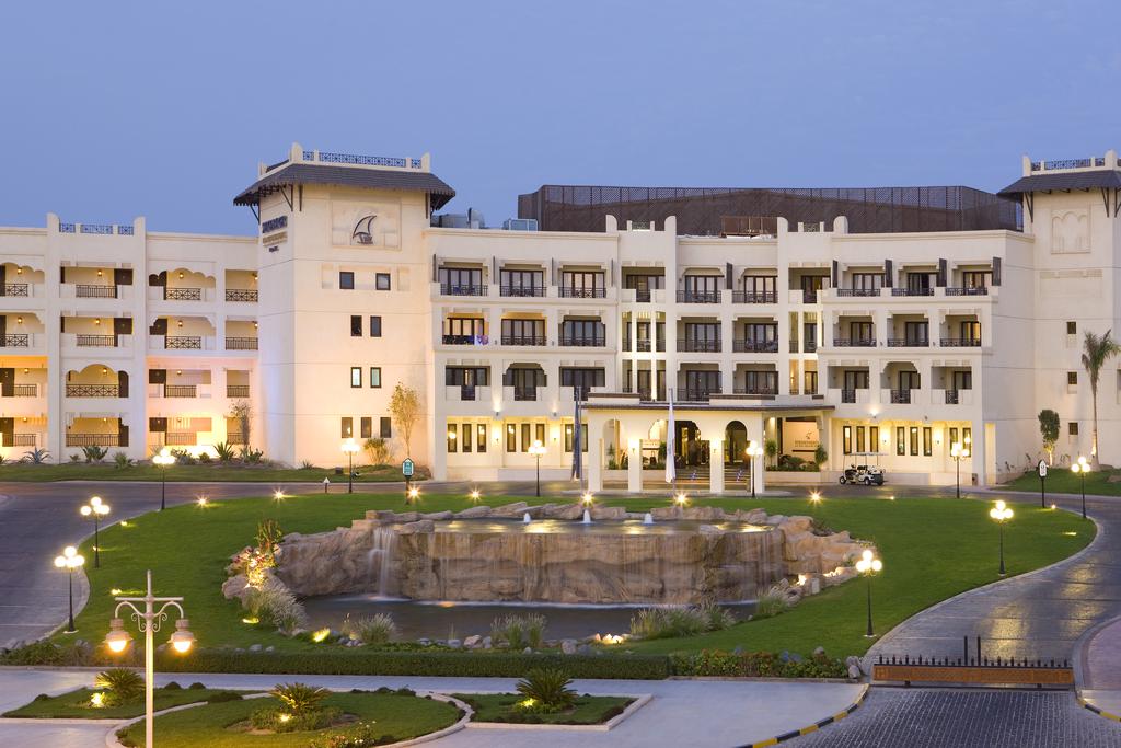 Steigenberger Al Dau Beach Hotel