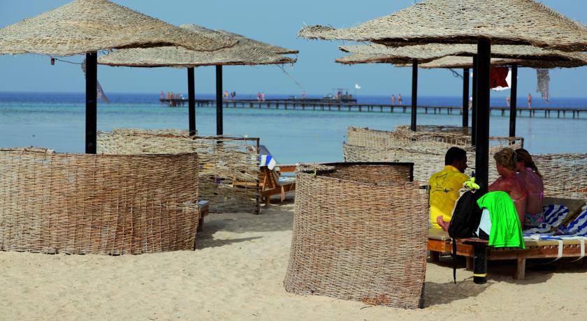 The Three Corners Fayrouz Plaza Beach Resort