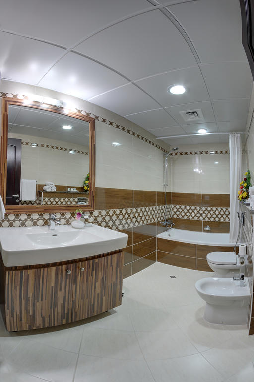 Deira Suites