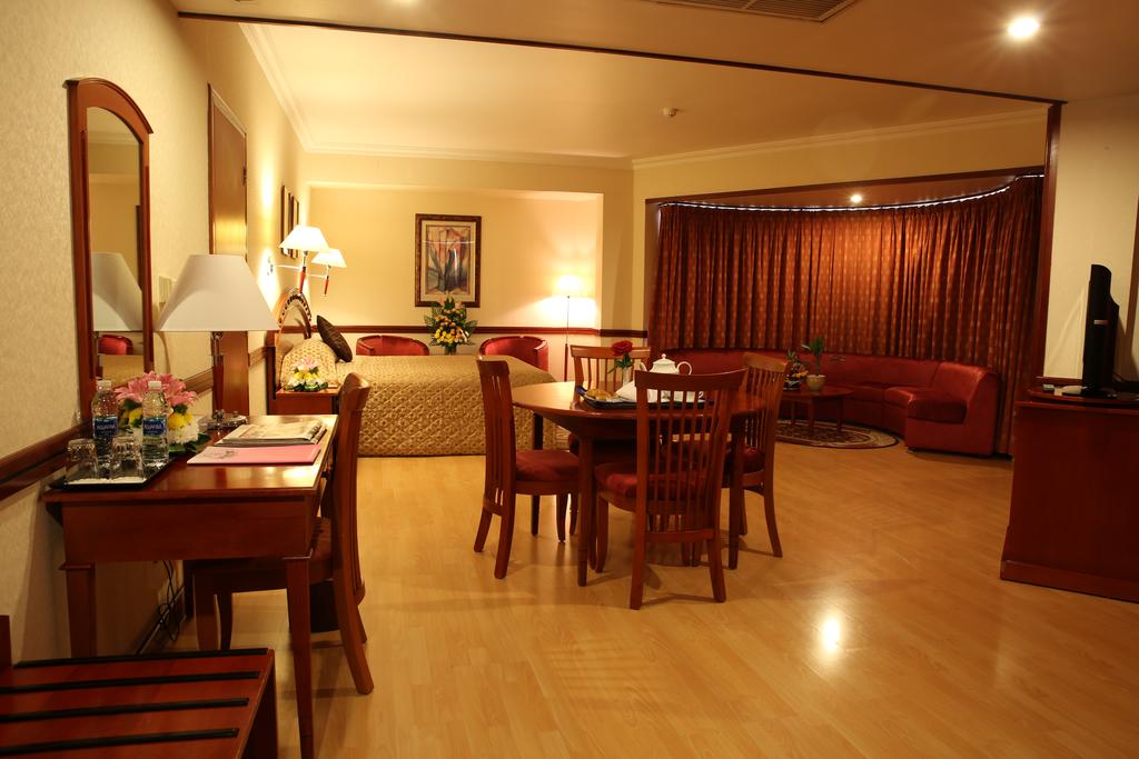 Panorama Grand Hotel
