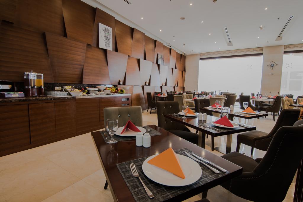 Signature Hotel