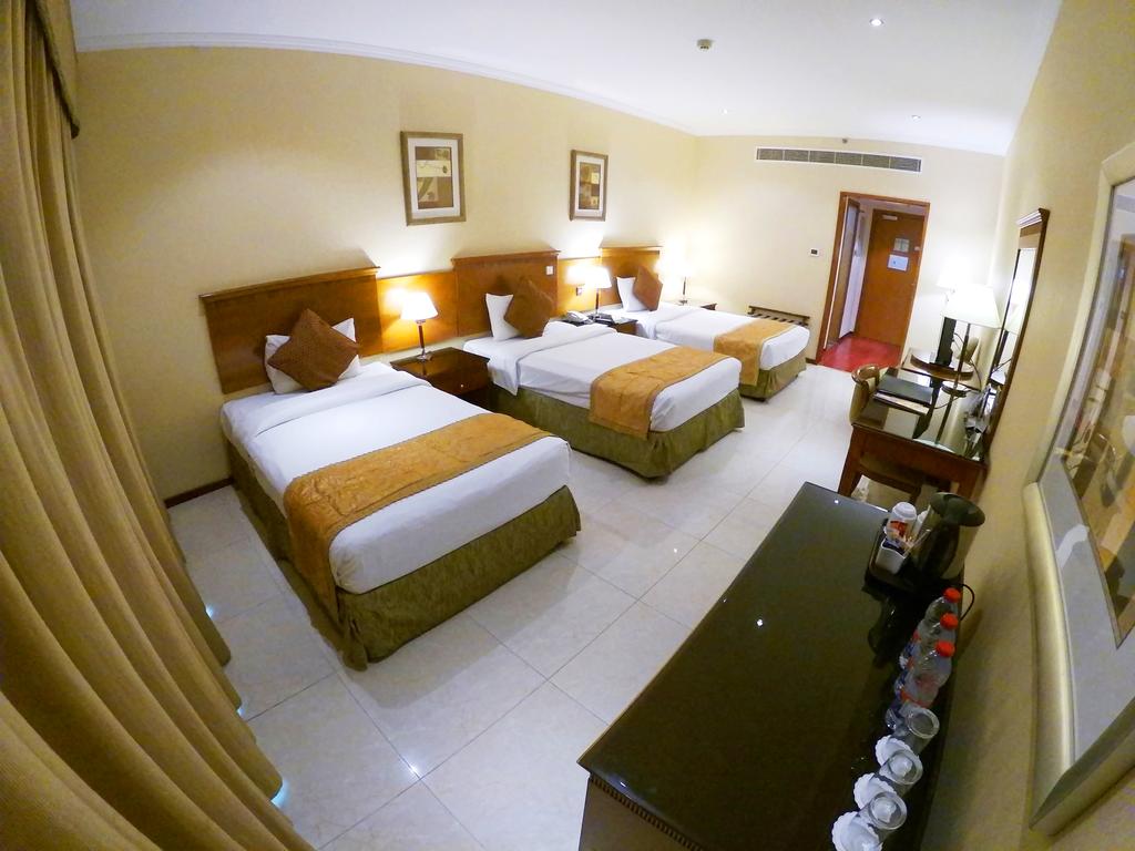 The Country Club Hotel