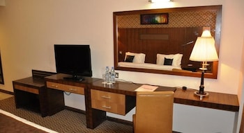 Fortune Plaza Hotel, Dubai Airport
