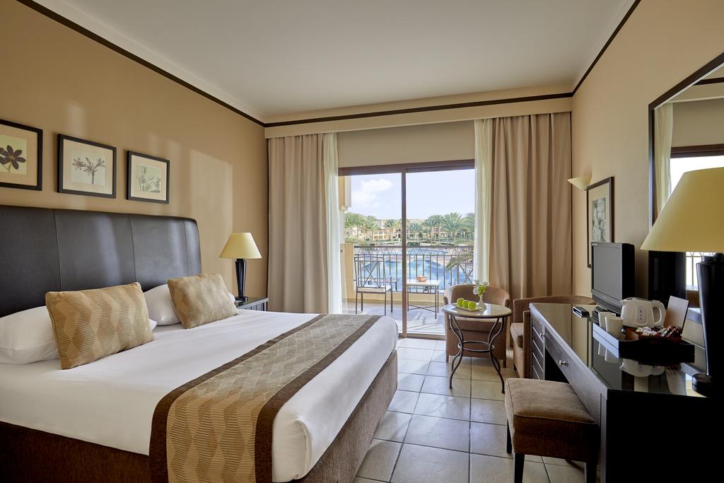 Jaz Lamaya Resort