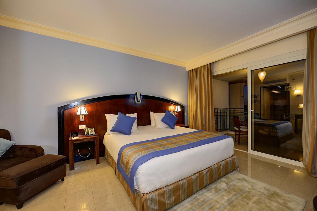 Stella Di Mare Beach Hotel & Spa