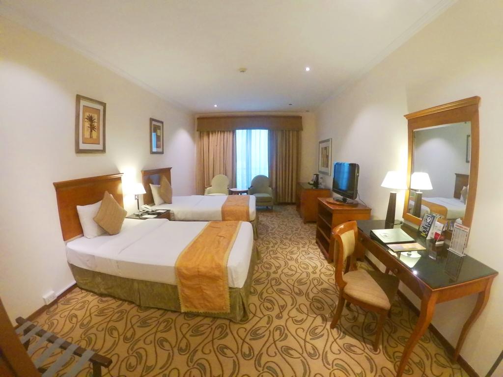 The Country Club Hotel