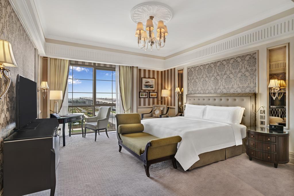 Habtoor Palace Dubai, LXR Hotels & Resorts