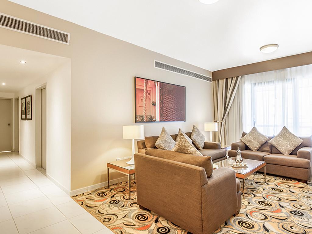 Golden Sands Hotel Apartments