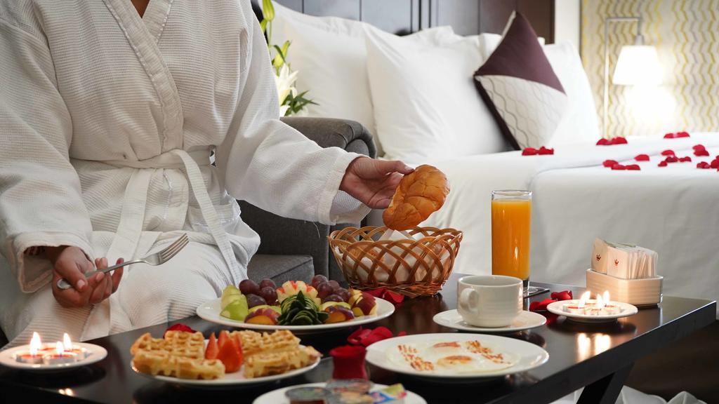 Savoy Crest Hotel Apartment