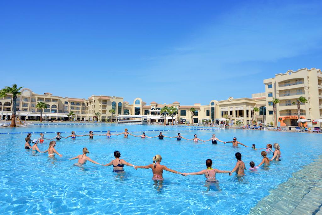 Albatros White Beach (Families and Couples Only)