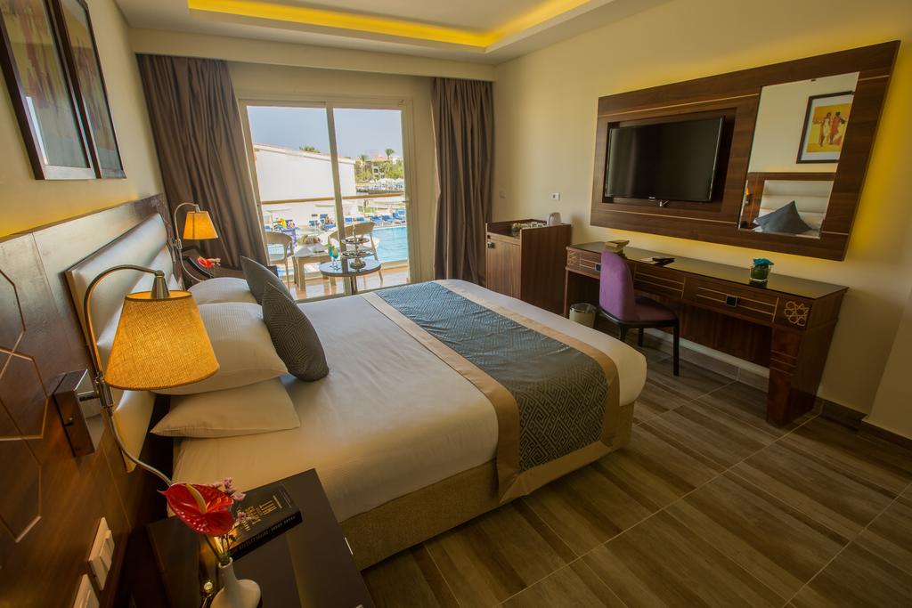 Dana Beach Resort (Families and Couples Only)