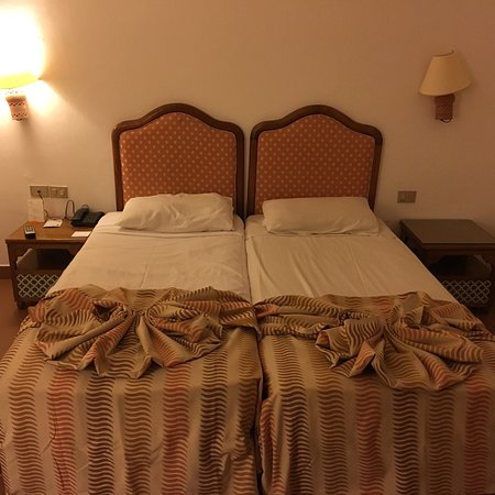 Domina Oasis Hotel & Resort
