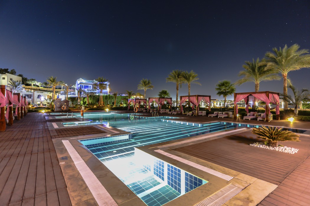 SUNRISE Grand Select Arabian Beach Resort