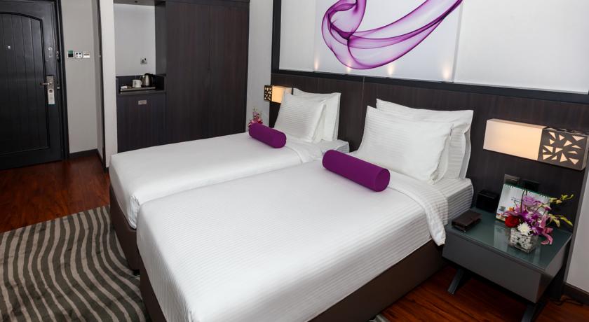 Flora Grand Hotel