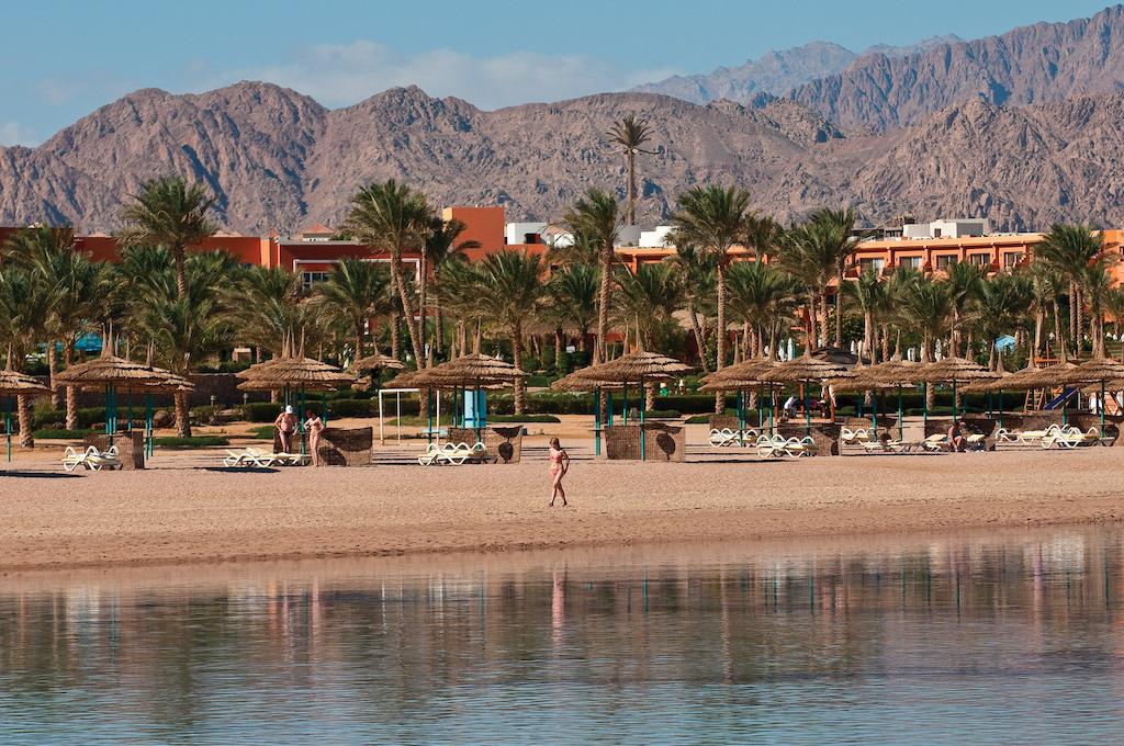 Amwaj Oyoun Resort & Spa