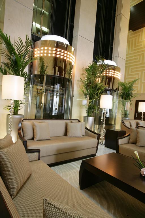 Auris Plaza Hotel