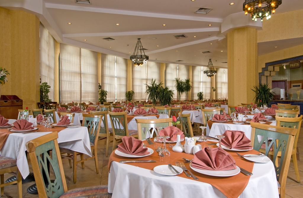 Dreams Vacation Resort