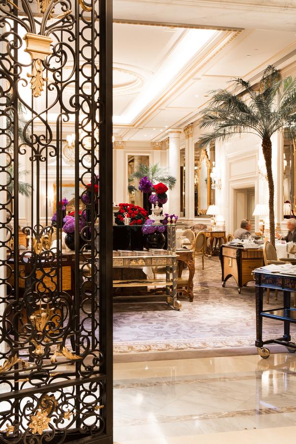 Four Seasons Hotel George V, Paris
