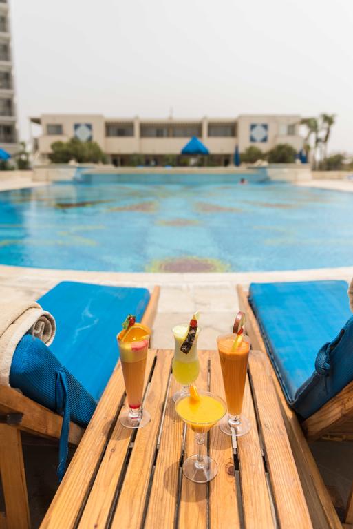 Grand Nile Tower Hotel