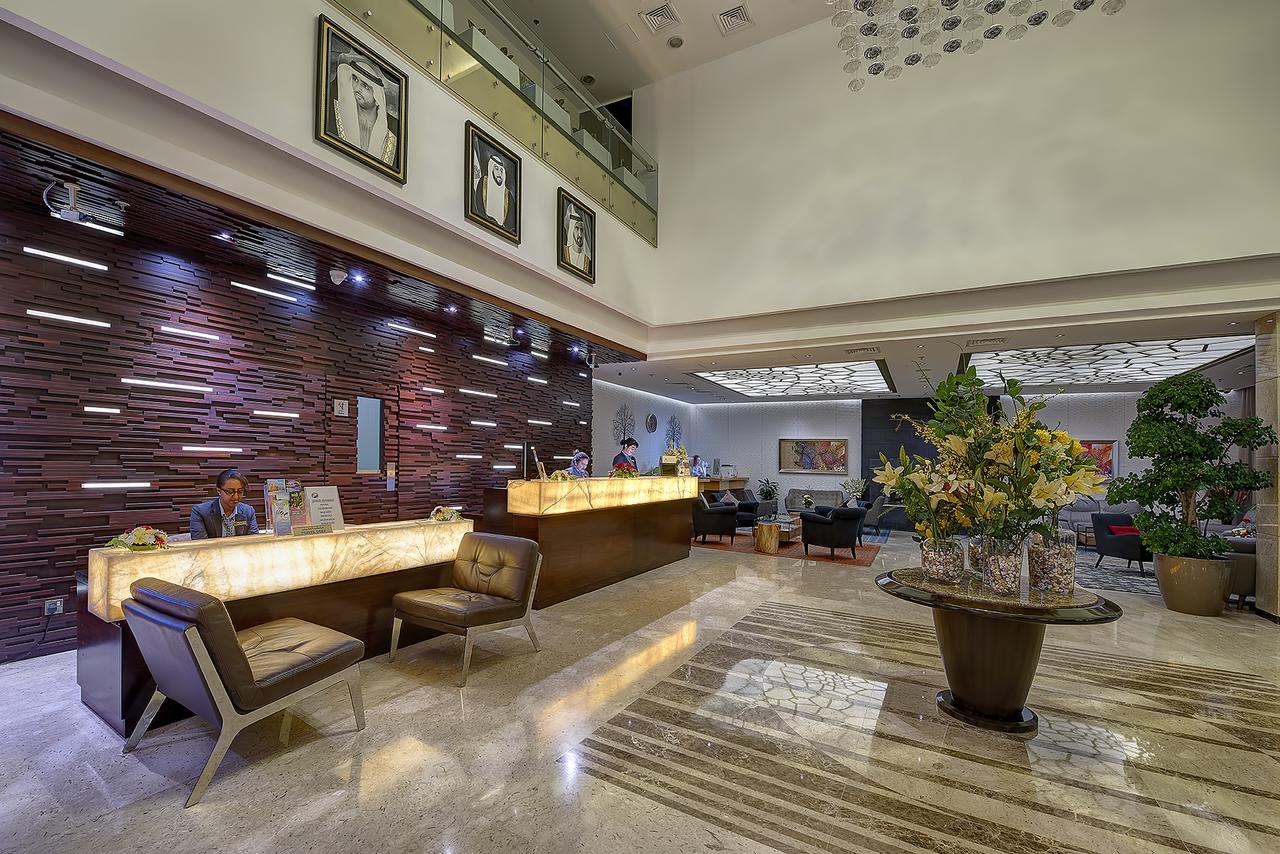 Grandeur Hotel