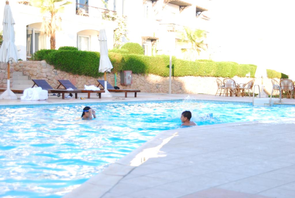 Logaina Sharm Resort