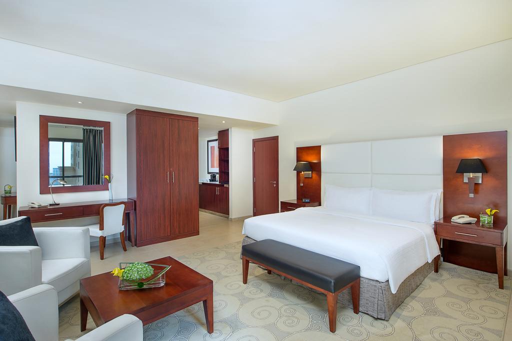 Ramada Plaza Jumeirah Beach