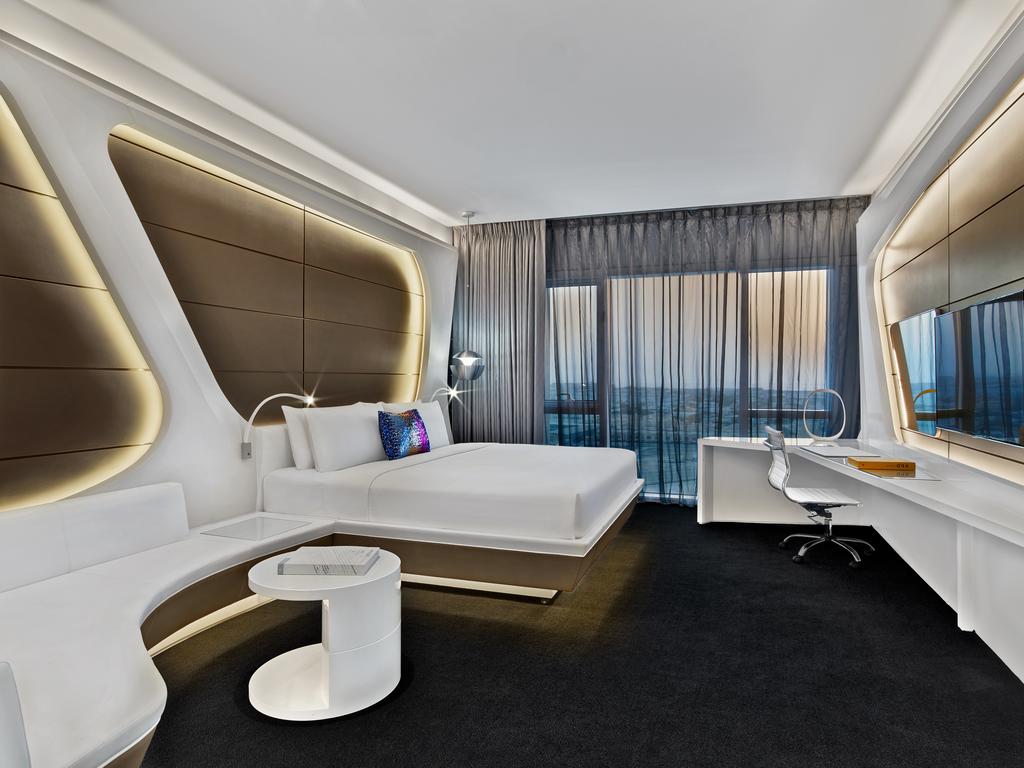 W Dubai Al Habtoor City