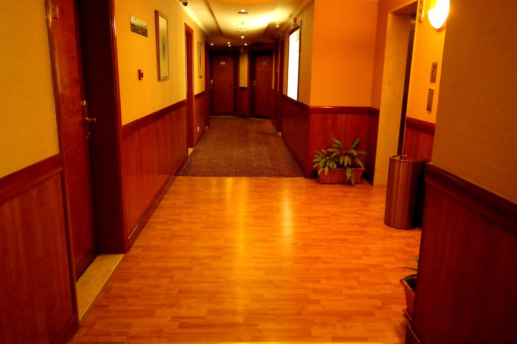 York International Hotel