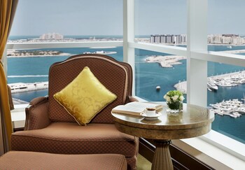 Habtoor Grand Resort, Autograph Collection