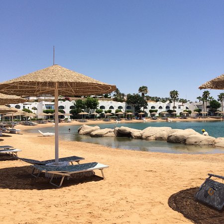 Domina Oasis Hotel & Resort