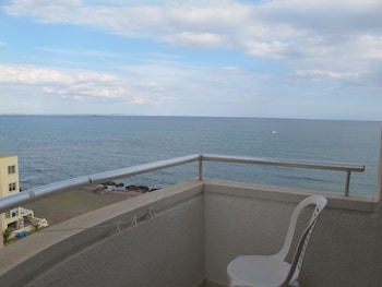 Flamingo Beach Hotel