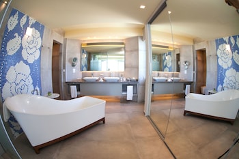 St Raphael Resort
