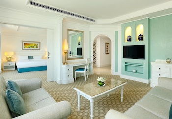 Habtoor Grand Resort, Autograph Collection