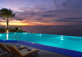 Habtoor Grand Resort, Autograph Collection
