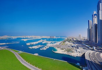 Habtoor Grand Resort, Autograph Collection