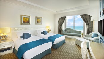 Habtoor Grand Resort, Autograph Collection