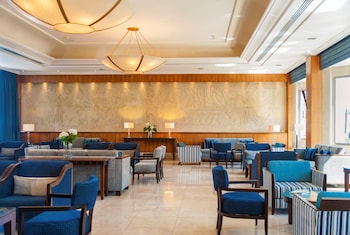 Ajax Hotel