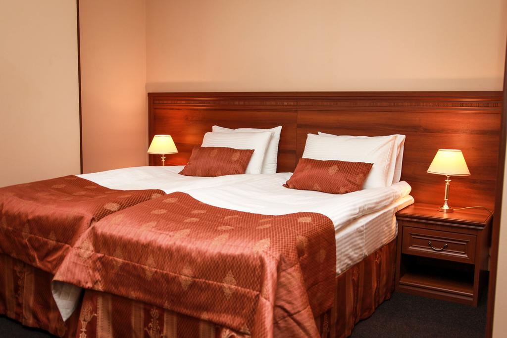 Arkada Hotel