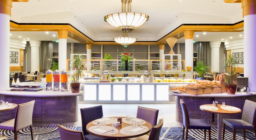 Hilton Paris Charles de Gaulle Airport