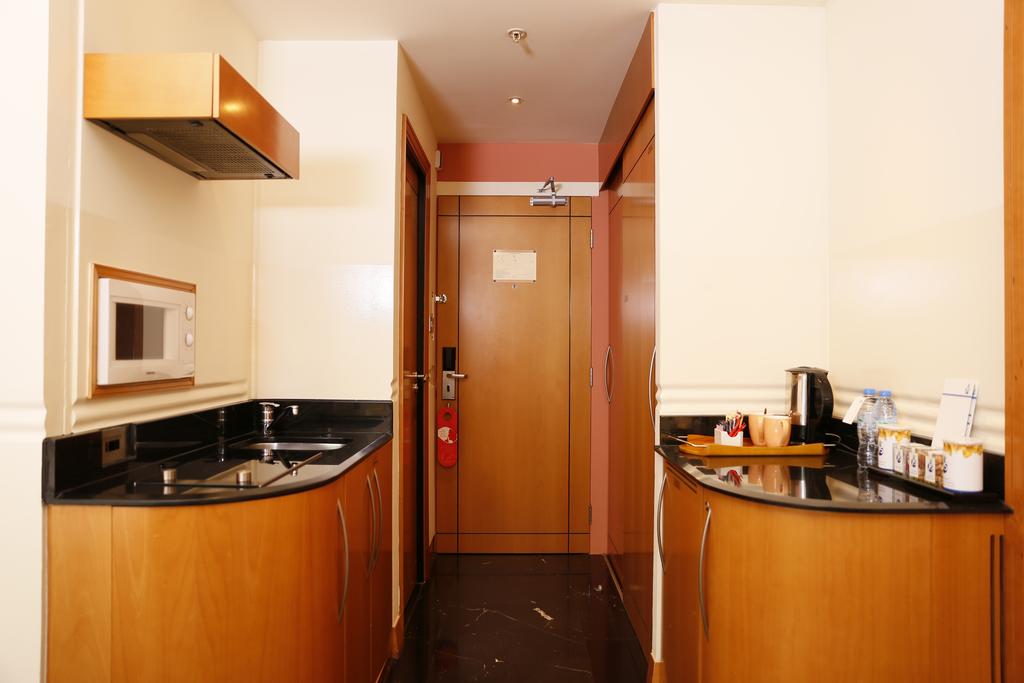 J5 Hotels - Port Saeed
