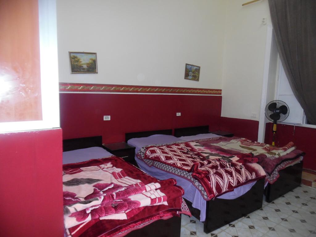 Jamaica Hostel